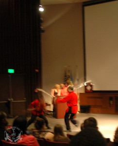 On April 21st, to celebrate his 40th anniversary of teaching in the U.S. Grandmaster Huang hosted the Tien Shan Pai Charity Demonstration at the Kossiakoff Center Auditorium of the Johns Hopkins Applied Physics Laboratory, (APL), Laurel, Maryland. Funds raised were donated to Sparks of Change Foundation in honor of Daniel Siegel.